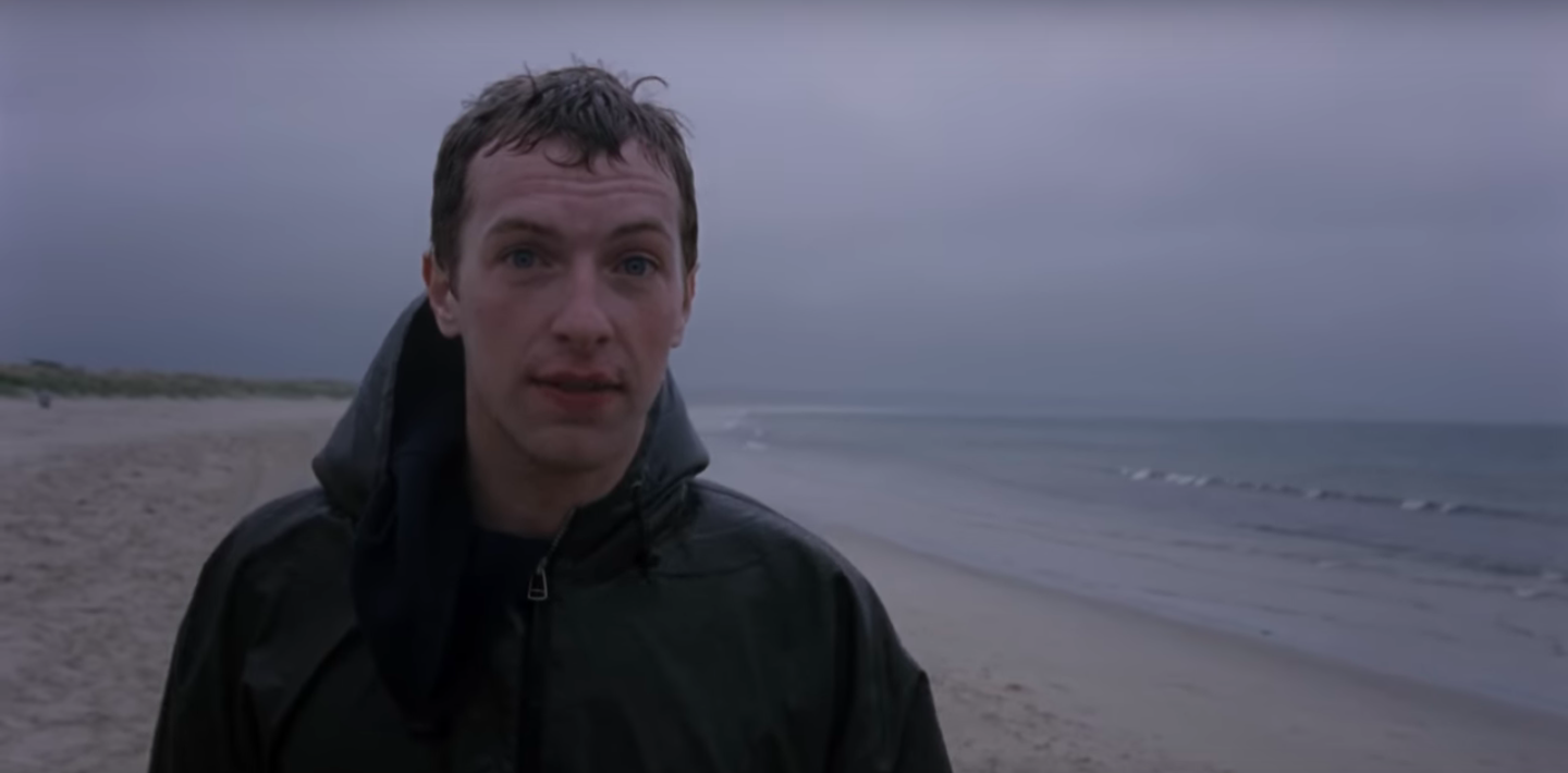 Chris Martin in the "Yellow" video